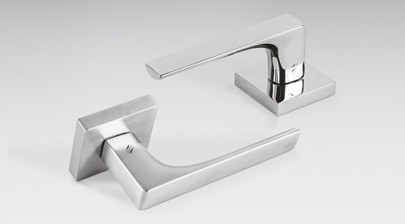 Дверная ручка Colombo ROBOCINQUE S ID71R хром ID71R.CR